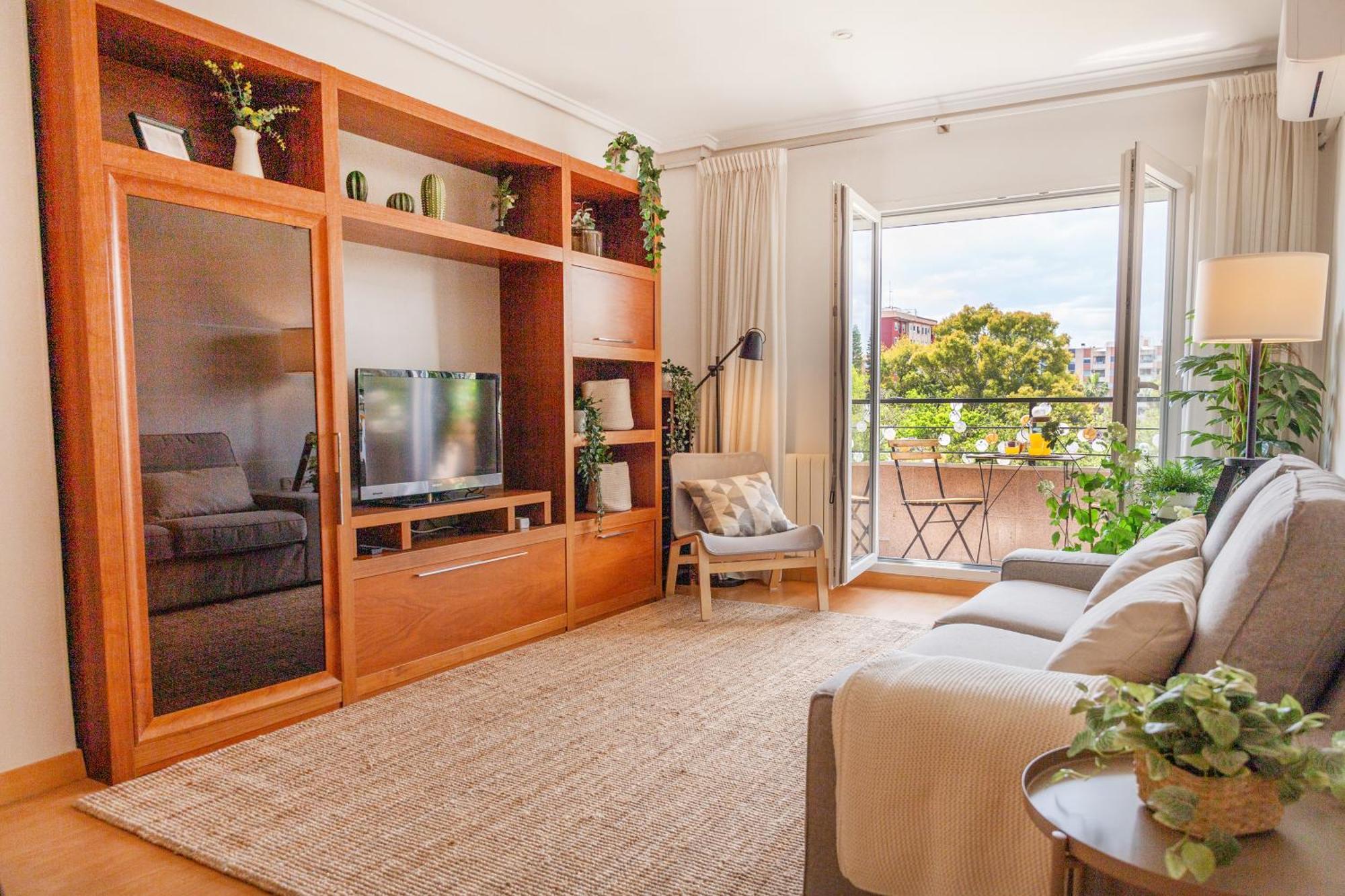 Appartement Luxotica Gardens Valence Extérieur photo